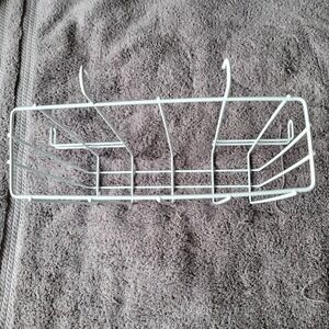 White Wire Hanging Basket *9" L‎ x 3" W x 9" H